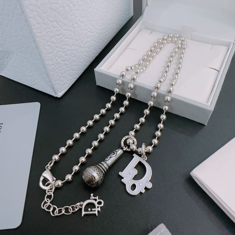 chr1st1an D10r necklaces